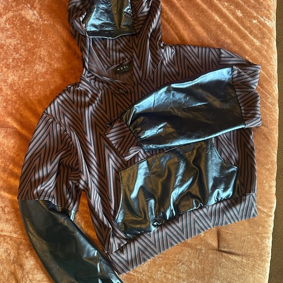 NOLI Brown & Black Chevron Leather Pullover - Picture 5 of 9